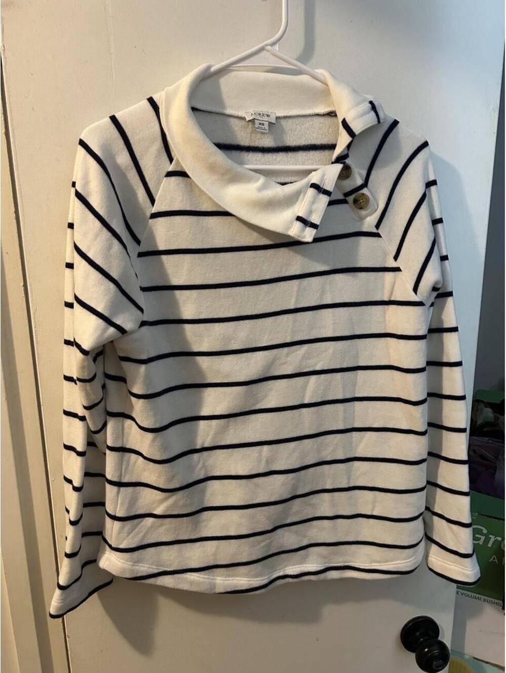 J.Crew white and navy wide button collared striped sweater in XS